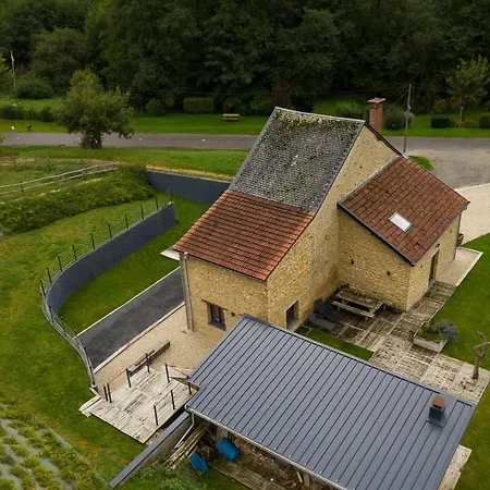 Gite De L'Autre Cote : Maison De Vacances Au Caractere Unique Et A La Decoration Soignee A Messincourt 別荘 *